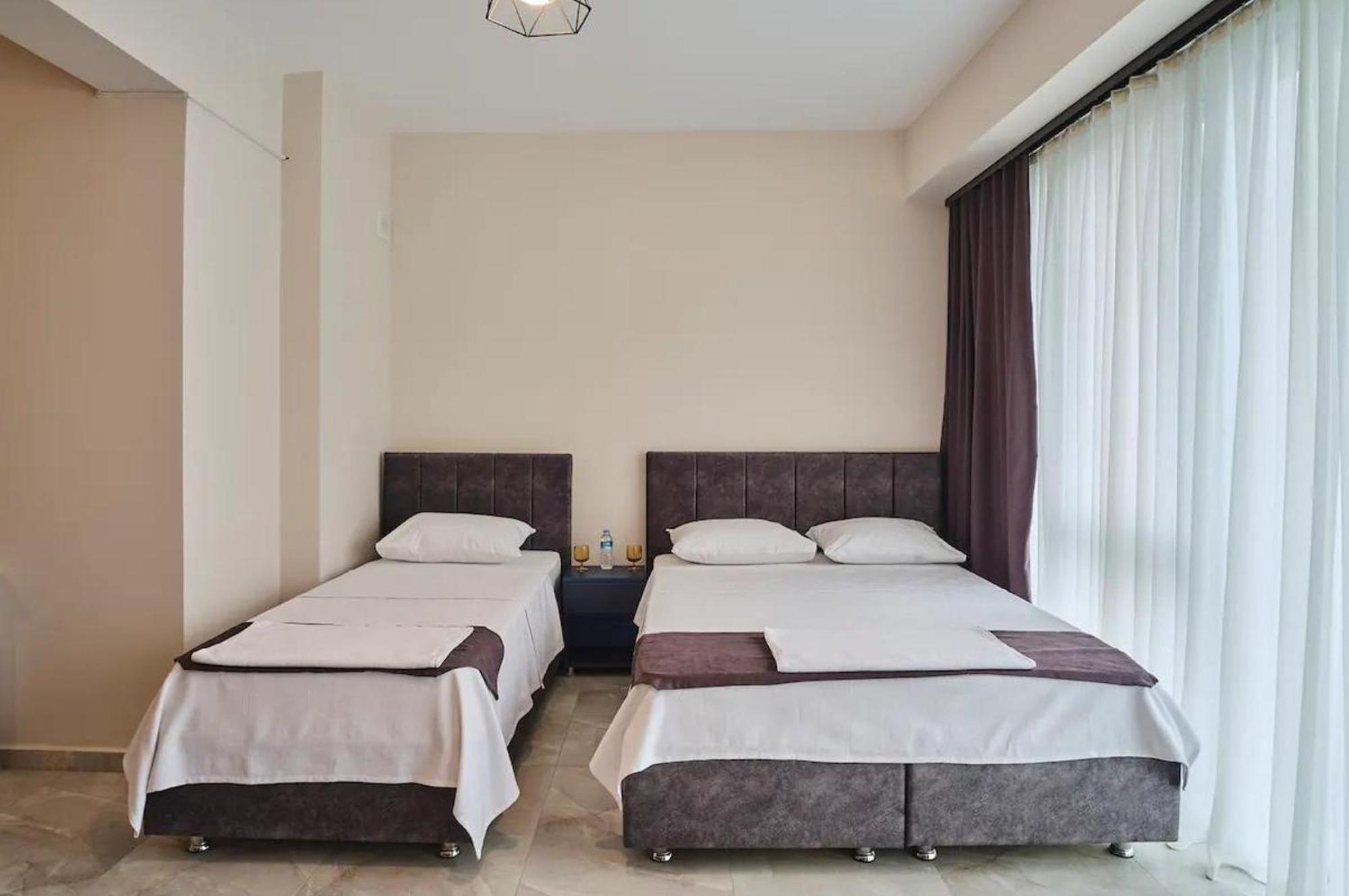 Mini Suite Otel อิสตันบูล ภายนอก รูปภาพ