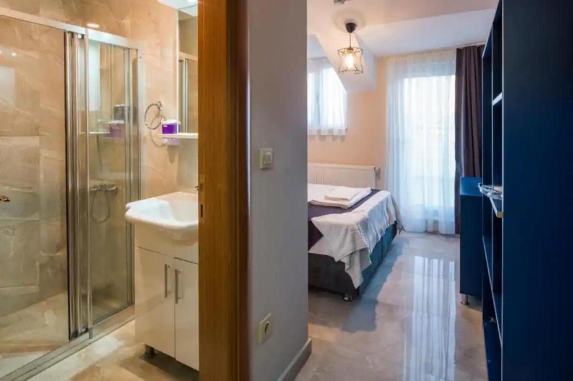 Mini Suite Otel อิสตันบูล ภายนอก รูปภาพ